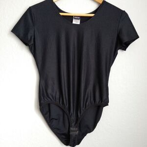 Patagonia bodysuit 